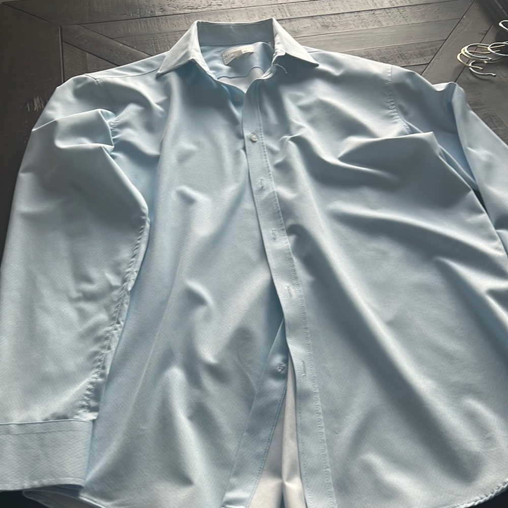 Con.Struct Men's Long Sleeve Button Down- M